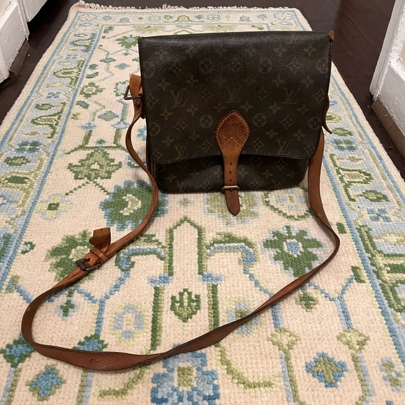 Louis Vuitton Flap Crossbody Bag AUTHENTIC - Picture 2 of 6